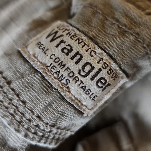 3 pairs of men's Wranglers 36x32 - Picture 10 of 16